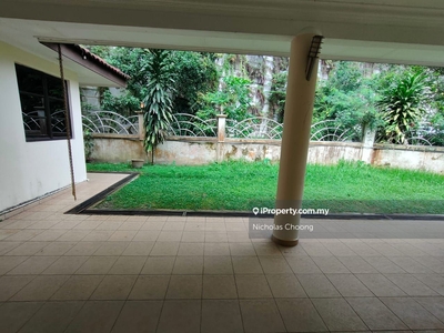 Corner lot with extran land 2 sty house for rent/sale at bukit permai
