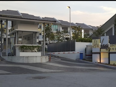 Freehold Gated Guarded 3 Storey Terrace Halamanda Gombak Selangor For Sale