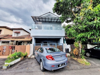 Fully Renovated 1.5 Storey Terrace Dataran Templer Bandar Baru Selayang For Sale