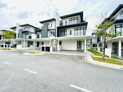 Modern & Exclusive 2.5 Storey Semi-D Senna Residence Putrajaya