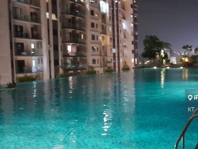 Partially Furnished South Link Lifestyle Apartments@Bangsar South