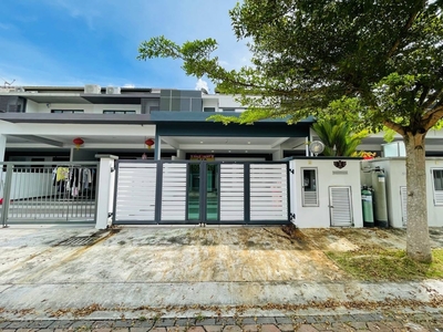 Renovated Extended 2 Storey Terrace Taman Semenyih Mewah For Sale