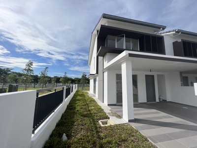 2-storey house, Starling Endlot @ bandar rimbayu for sale - Brand new