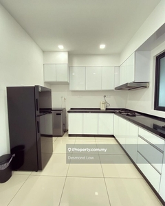 Worth Rent Unit, Renovated, Fully Furnished, 2 Carpark, View To Offer
