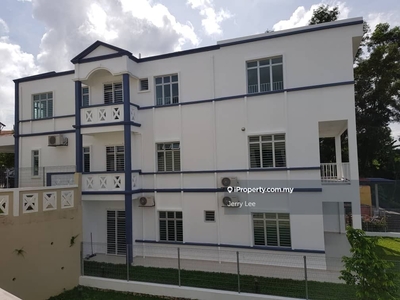 3 Storey Semi-D house for Rent, Ukay Perdana, Ampang