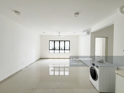 Basic 1 Room Unit For Rent Duduk Seruang Amber Residence Rimbayu