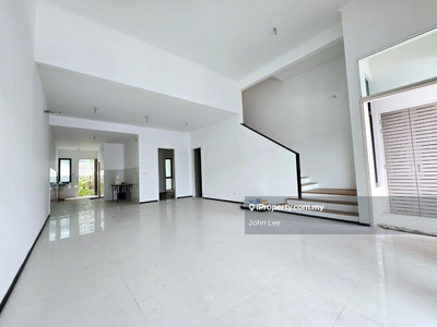Bigger size 22x80 Freehold 2 Storey House Bandar Kinrara Bk8 Irama