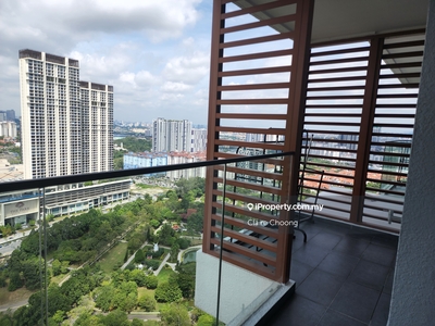 Fully Furnished Unit with Park View