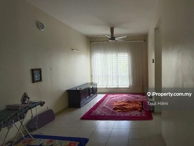 Selling Cheap Baiduri Courts Apartment,Bukit Puchong 2,Puchong