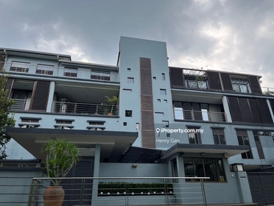 Superb beautiful Family Home with best views of Forest and KL City