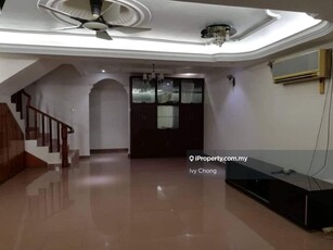 Bandar Puchong Jaya, Freehold Double Storey Non-Bumi House for Sale.