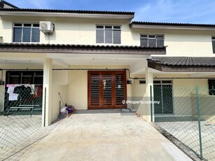 Double storey For Rent/Taman Seri suria