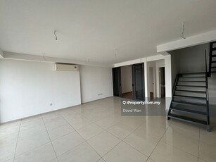 Ekocheras 3 Room Duplex Corner