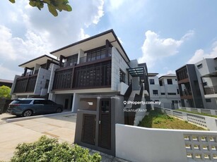 For Sale:End Lot ,3 Storey Terrace At The Mulia Residences, Cyberjaya