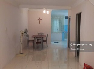 Green Road 2 Storey Terrace House For Sale