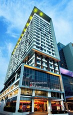 Lelong The Straits Hotal & Suites, Jalan Melaka Raya, Melaka
