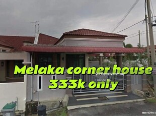 Melaka corner house 333k