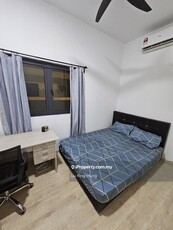Parkhill Residence Small Room near Apu, Lrt, Imu for rent