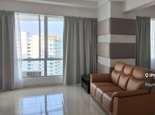 Seaview-The Straits Regency Condo 4rooms 1600sf Reno & Furnished 1cp