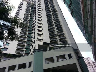 Short Distance to KLCC,5 min away from Raja Chulan Monorail Station