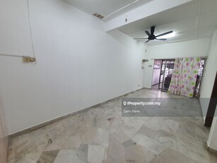 Taman Sri Jelok Ria For Rent, New Paint, Kitchen Table Top