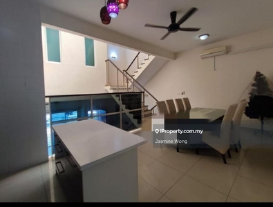 3 storey superlink house for sell good condition