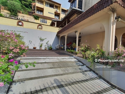 Freehold Corner link house for sale at Ukay Heights, Ampang