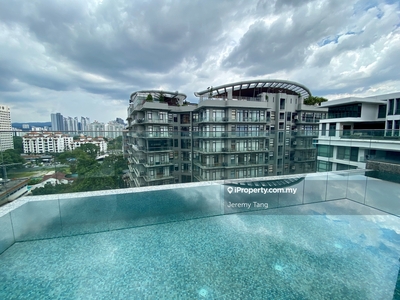 Duplex Penthouse with Swimming Pool and Private Lift Lobby