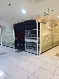 one place mall shop lot for rent