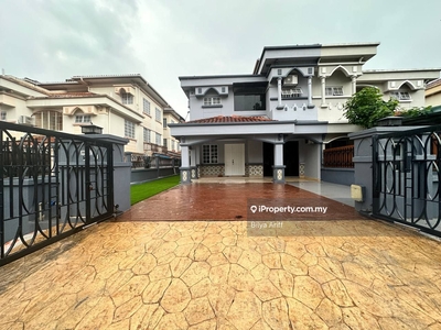Paling Cantik 2 Storey Semi-D House D'Kayangan Seksyen 13 Shah Alam