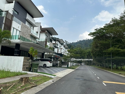 The Valley Ttdi Ampang unit for Sale