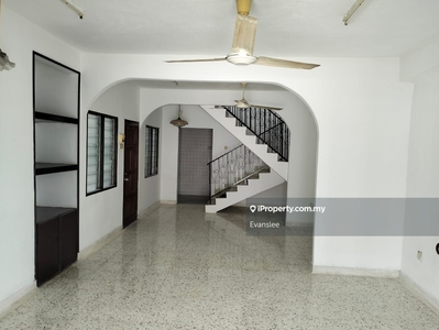 2 Storey Terrace / Link House, Non Furnished @ Ampang Jaya for Rent