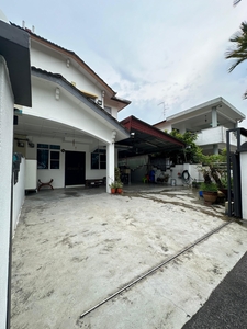 Bukit Indah Jalan Indah 5 End lot Unblock View Renovated Double Storey for Sale