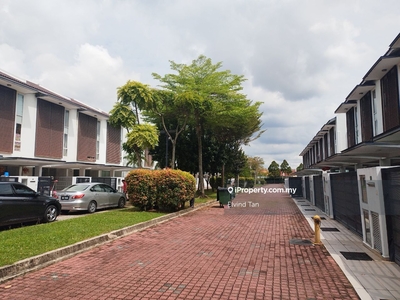 Gated Guarded Laman Klebang 2 and Half Storey For Rent