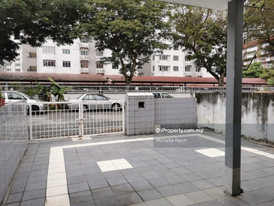 Kelana Jaya SS 7 Near Paradigm Mall Double Storey House To Let