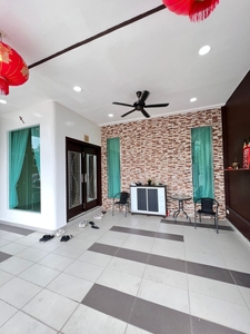Seri Alam Emerald Residence Renovated Facing South Double Storey for Sale