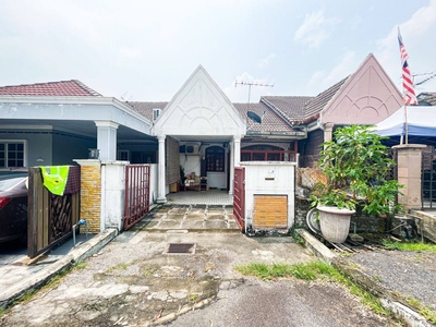 Single Storey Terrace Jalan Suasana, Bandar Tun Hussein Onn, Cheras