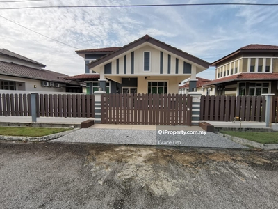 Taman Krubong Perdana Single Storey Bungalow Intermediate For Rent
