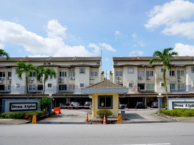 Upper Unit Townhouse @ Desa Alpha, Jalan Kangar, Taman Rainbow, Kuala Lumpur For Sale