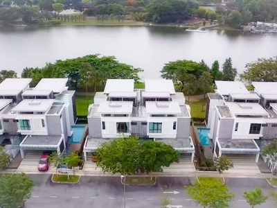 VIEW TASIK RENOVATED 3 Storey Twinvilla Semi D Fera Residence Presint 8 Putrajaya