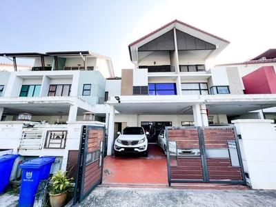 2.5 Storey Terrace House Seksyen U12 Cahaya Alam, Shah Alam For Sale!