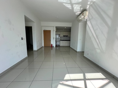 3 Bedrooms Condo Partially Furnished for Rent @ IOI Conezion Residence