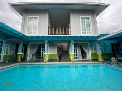 [BUNGALOW WITH POOL] Single and Half (1.5) Storey Bungalow With Pool, Monterez Golf & Country Club, Seksyen 9, Shah Alam