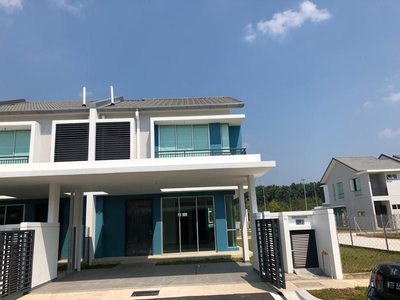 Double Storey Terrace Laman Mawar Kota Seriemas Nilai For Rent