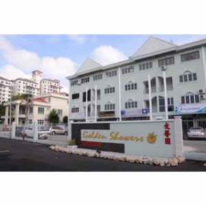 Golden Shower Apartment Condo Ruby Klebang Besar Limbongan Melaka, Fully Furnished For Rent RM 800/month