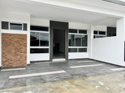 Impian emas brand new 1 storey for rent