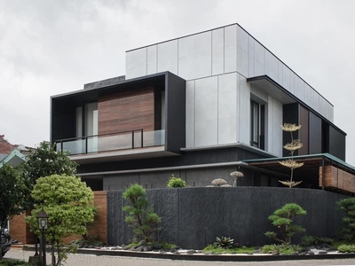 Klang - Semi D concept Luxury house Free swiming pool 42x95