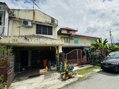 (RENOVATED) 2 Storey Kampung Melayu Ampang For Sale