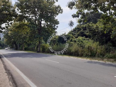 Premium road frontage land at Kuah, Jalan Penarak