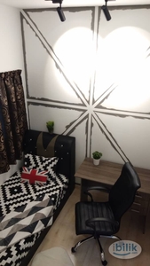 ✨FULLY FURNISHED✨ PARKHILL RESIDENCE ROOM FOR RENT